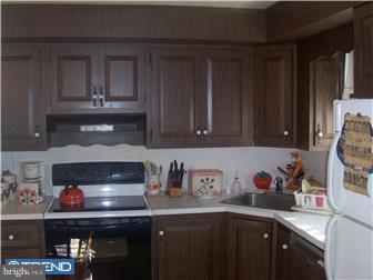 4802 Argyle Road Brookhaven, PA 19015 - Photo 5 of 12 Kitchen