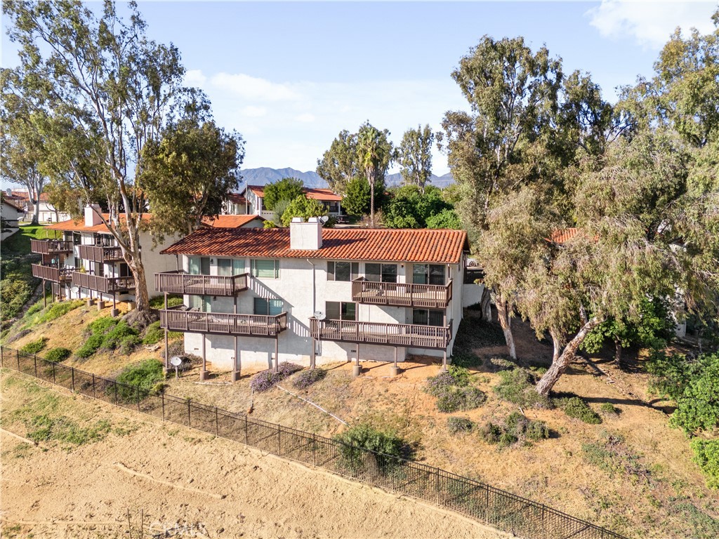 8533 Cl. Carabe Place Rancho Cucamonga, CA 91730 - Photo 3 of 40