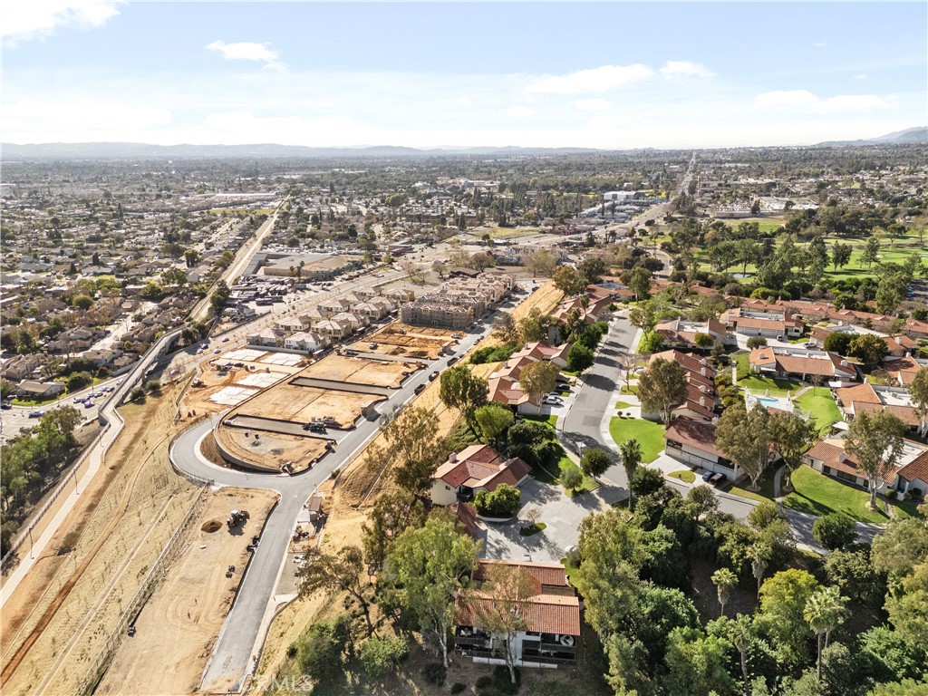 8533 Cl. Carabe Place Rancho Cucamonga, CA 91730 - Photo 6 of 40