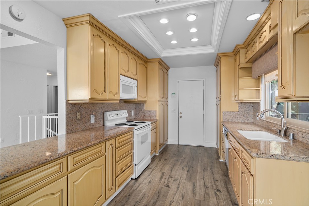 8533 Cl. Carabe Place Rancho Cucamonga, CA 91730 - Photo 9 of 40