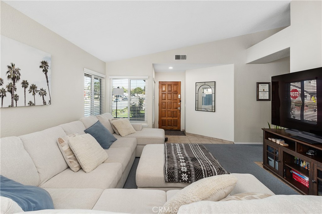 22600 Country Gate Road Moreno Valley, CA 92557 - Photo 6 of 30