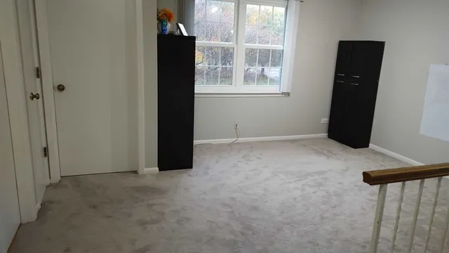 $2,250 | 1151 Regency Court, Schaumburg, IL 60193