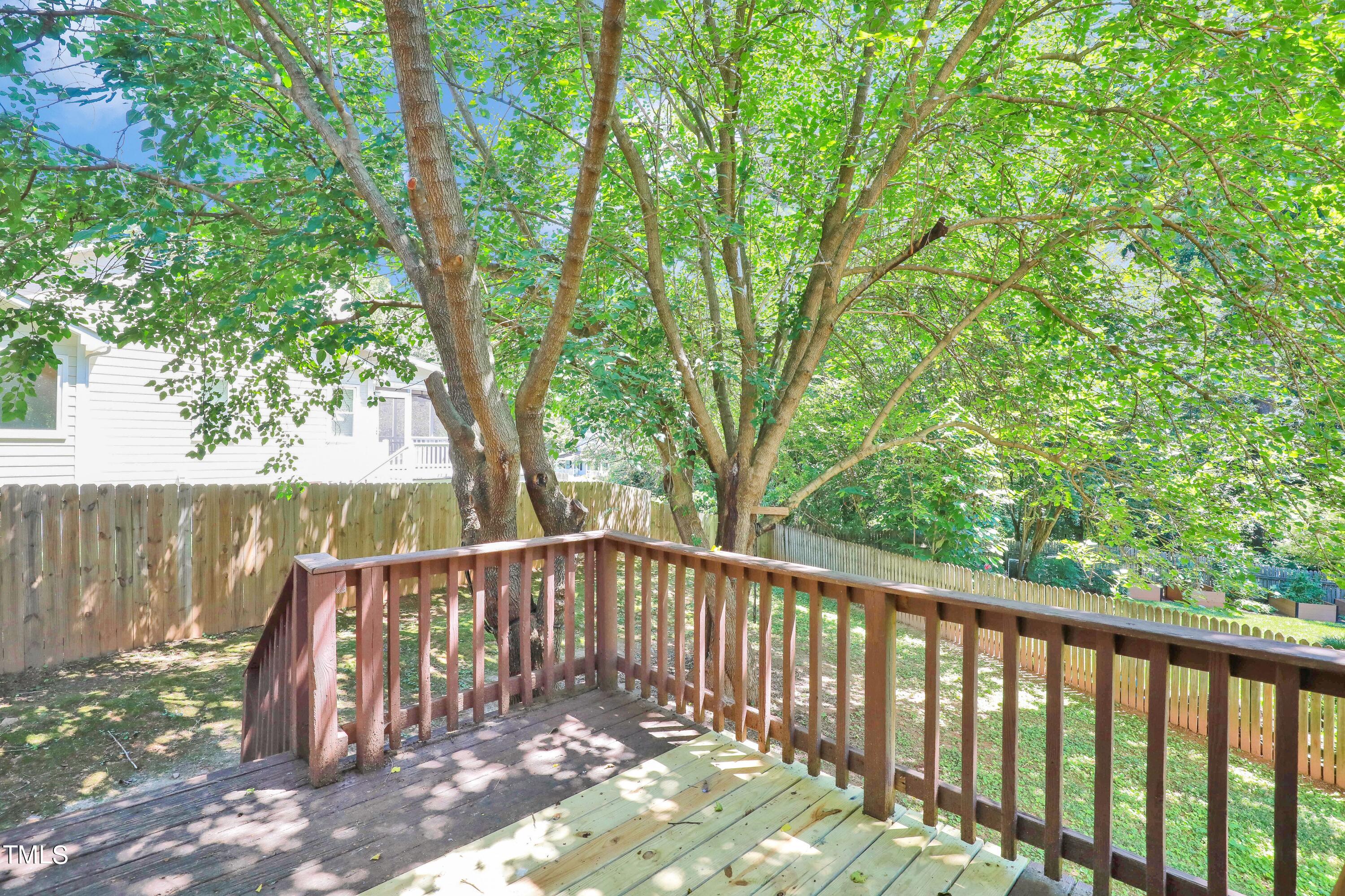 4304 Fathom Court Raleigh, NC 27606 - Photo 22 of 37 22
