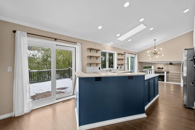 $409,900 | 1555 Villa Park Drive, Oshkosh, WI 54904