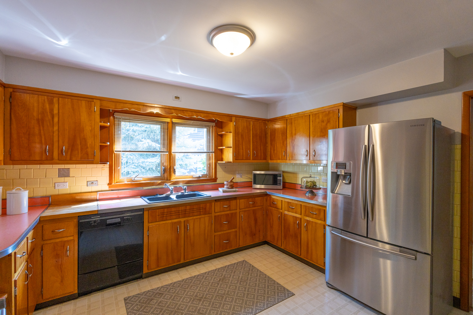 441 East Harrison Road Lombard, IL 60148 - Photo 9 of 29 Gallery Image 9