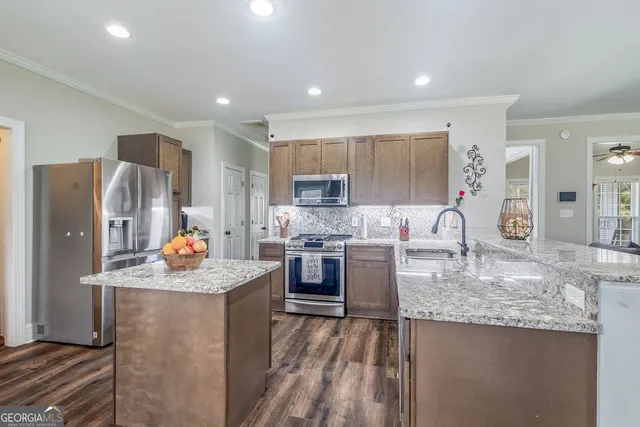 $490,000 | 290 Farr Lake Drive, Tyrone, GA 30290