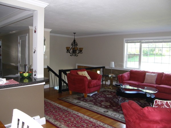 21 Cynthia Road Canton, MA 02021 - Photo 10 of 12 Gallery Image 10