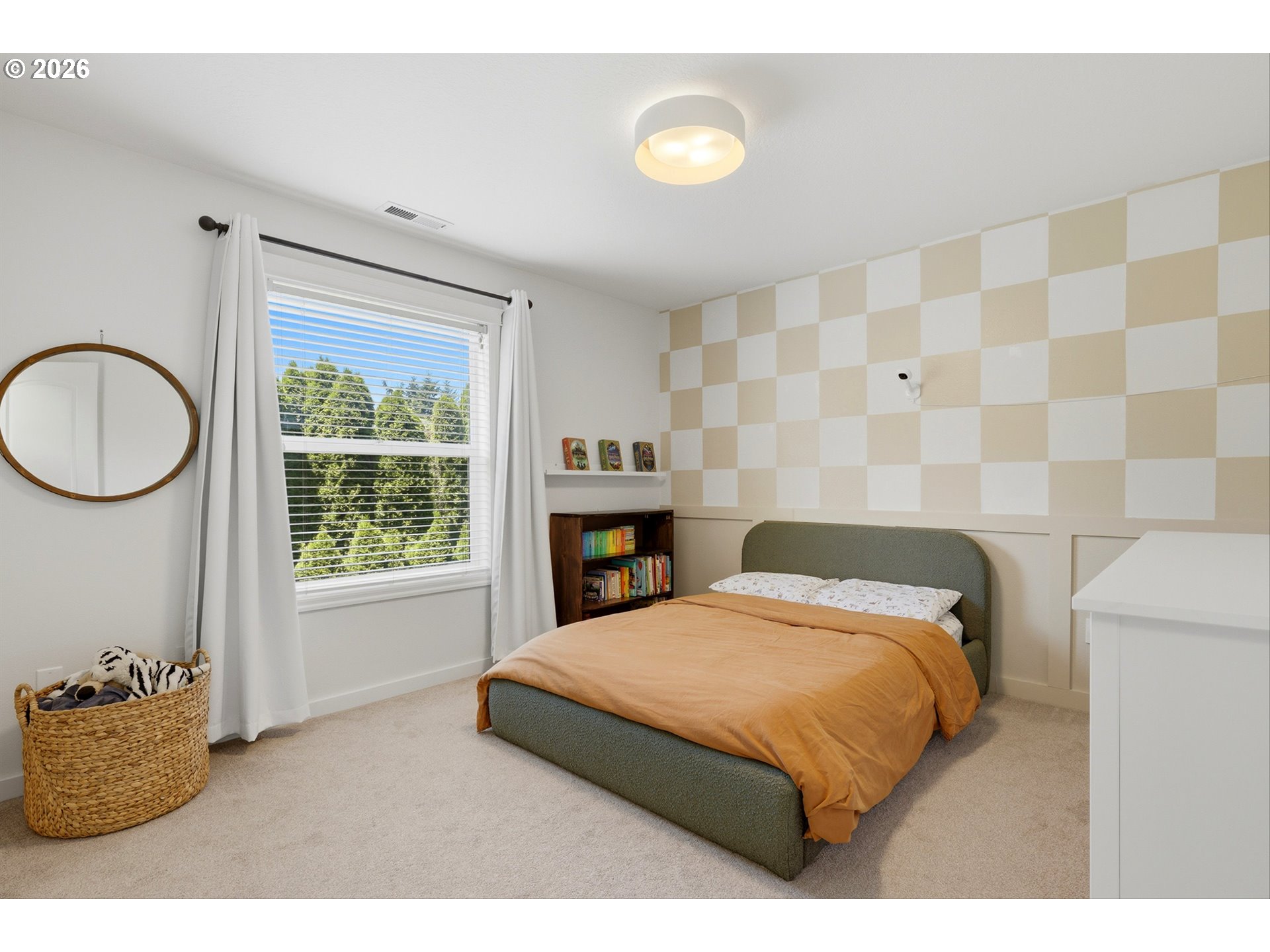 2237 Northwest Utah Court Camas, WA 98607 - Photo 28 of 47 Bedroom