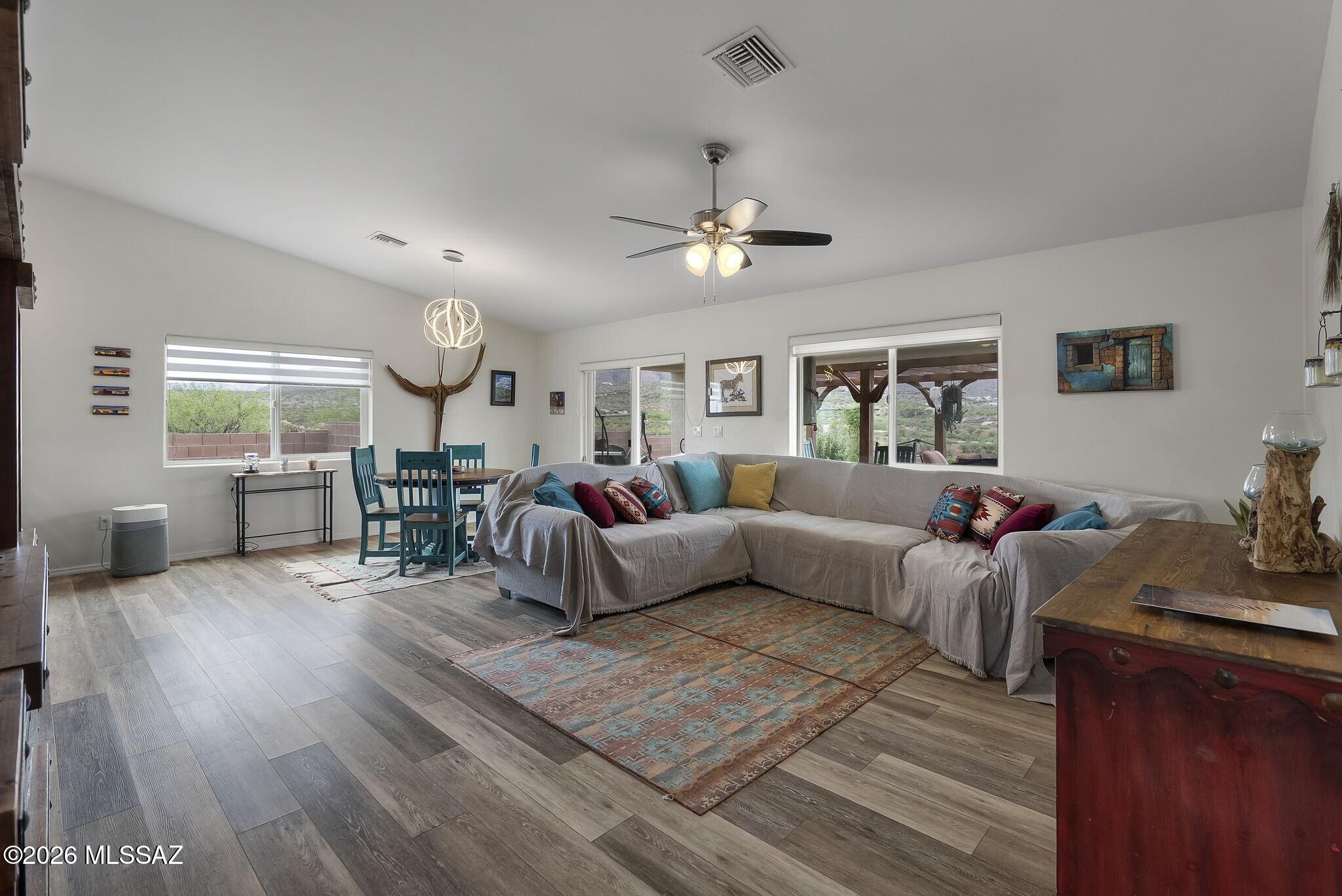 1752 Circulo Agua Blanca Rio Rico, AZ 85648 - Photo 5 of 41 _Great Room