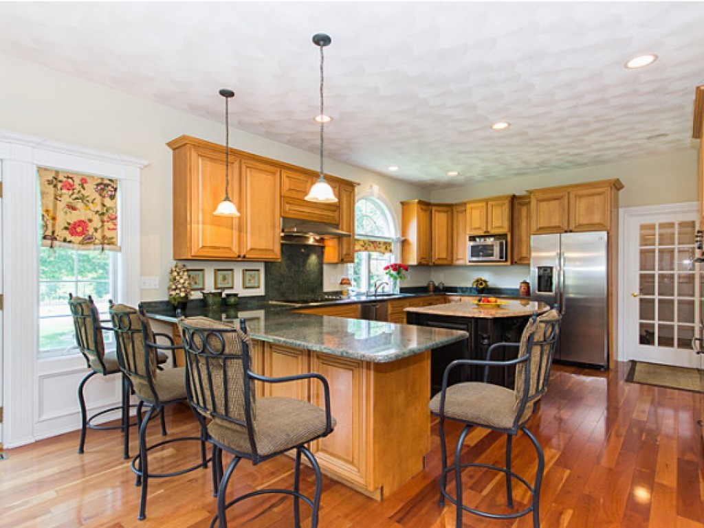 32 Koper Lane Pelham, NH 03076 - Photo 10 of 30 Gallery Image 10