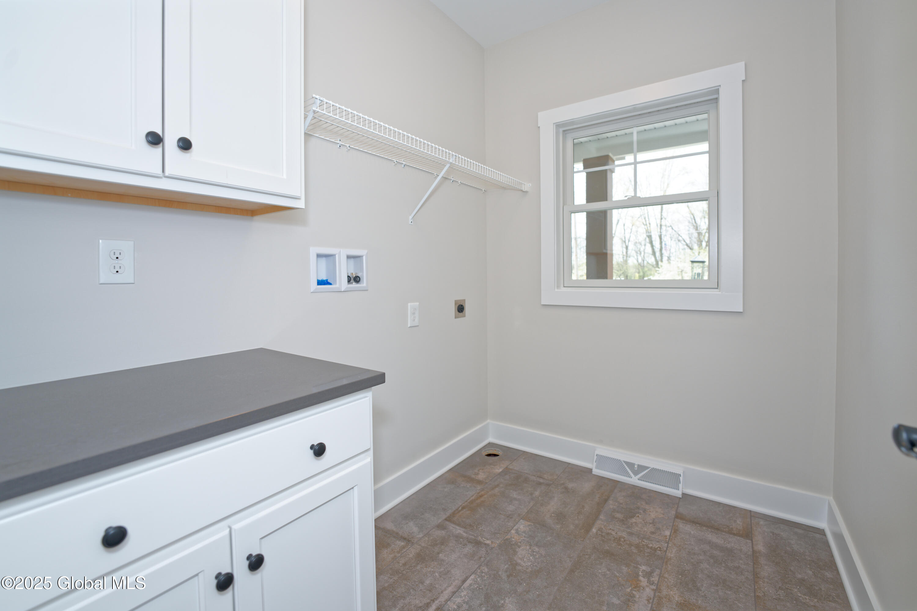 2802 Phillips Road East Greenbush, NY 12033 - Photo 24 of 32 Laundry Room