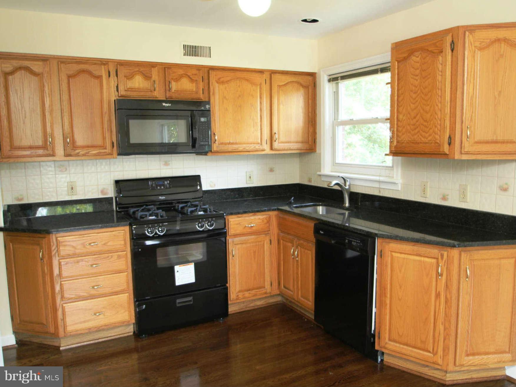 12603 Holdridge Road Silver Spring, MD 20906 - Photo 13 of 29 Kitchen