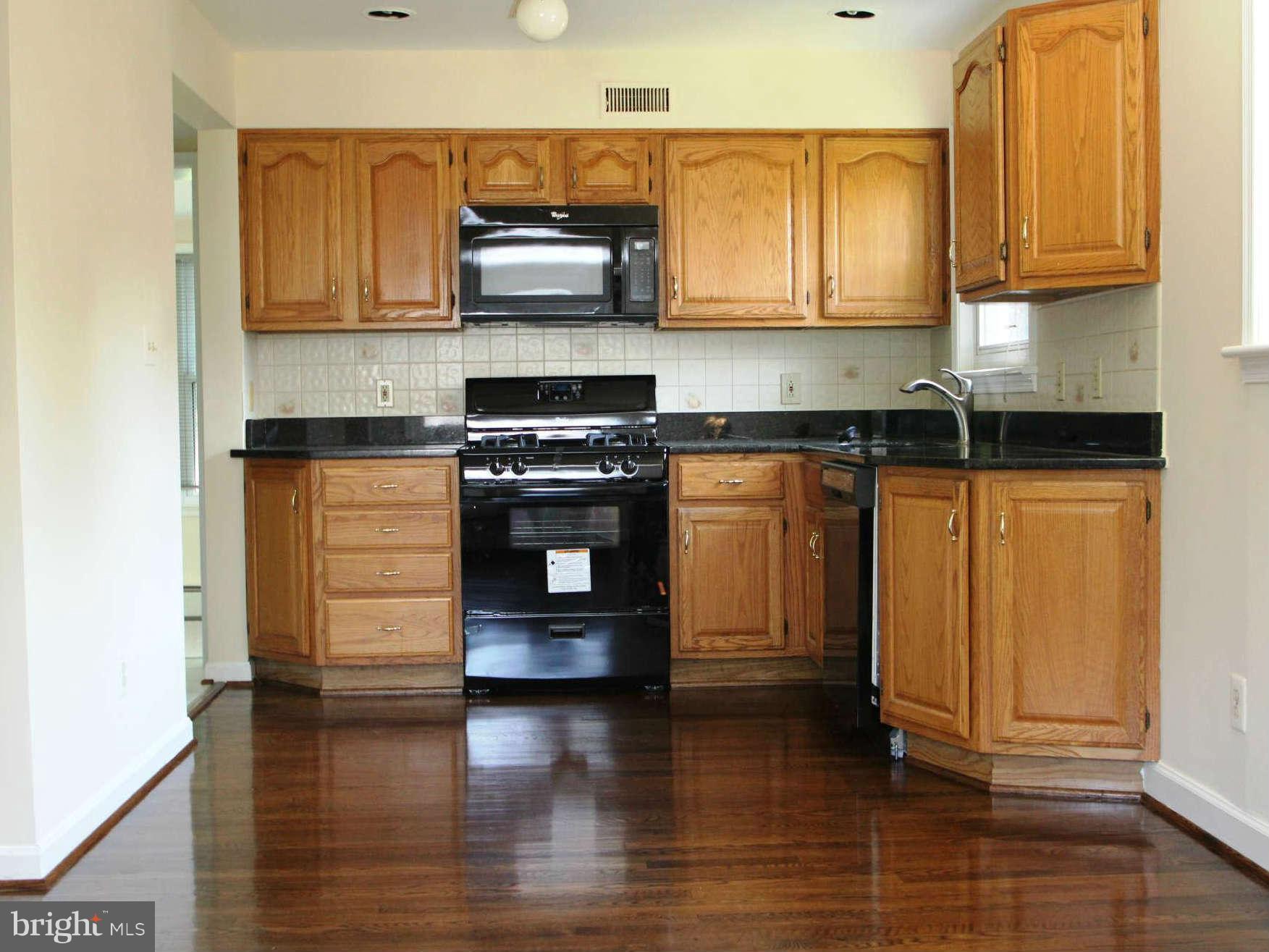 12603 Holdridge Road Silver Spring, MD 20906 - Photo 15 of 29 Kitchen