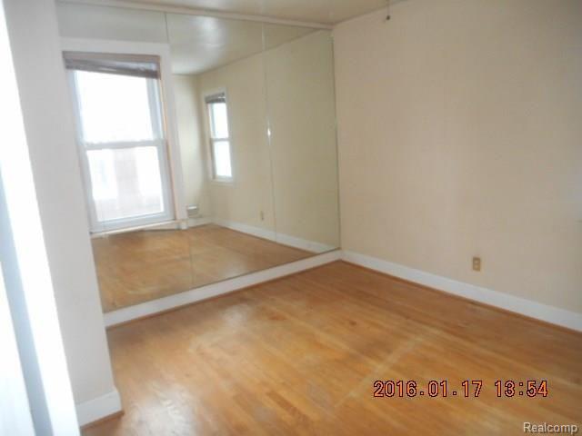 8134 Robson Street Detroit, MI 48228 - Photo 11 of 13