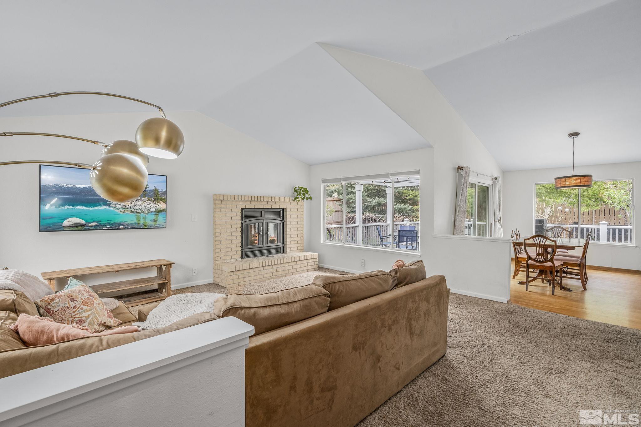 14475 Sundance Drive Reno, NV 89511 - Photo 4 of 23 Photo 4