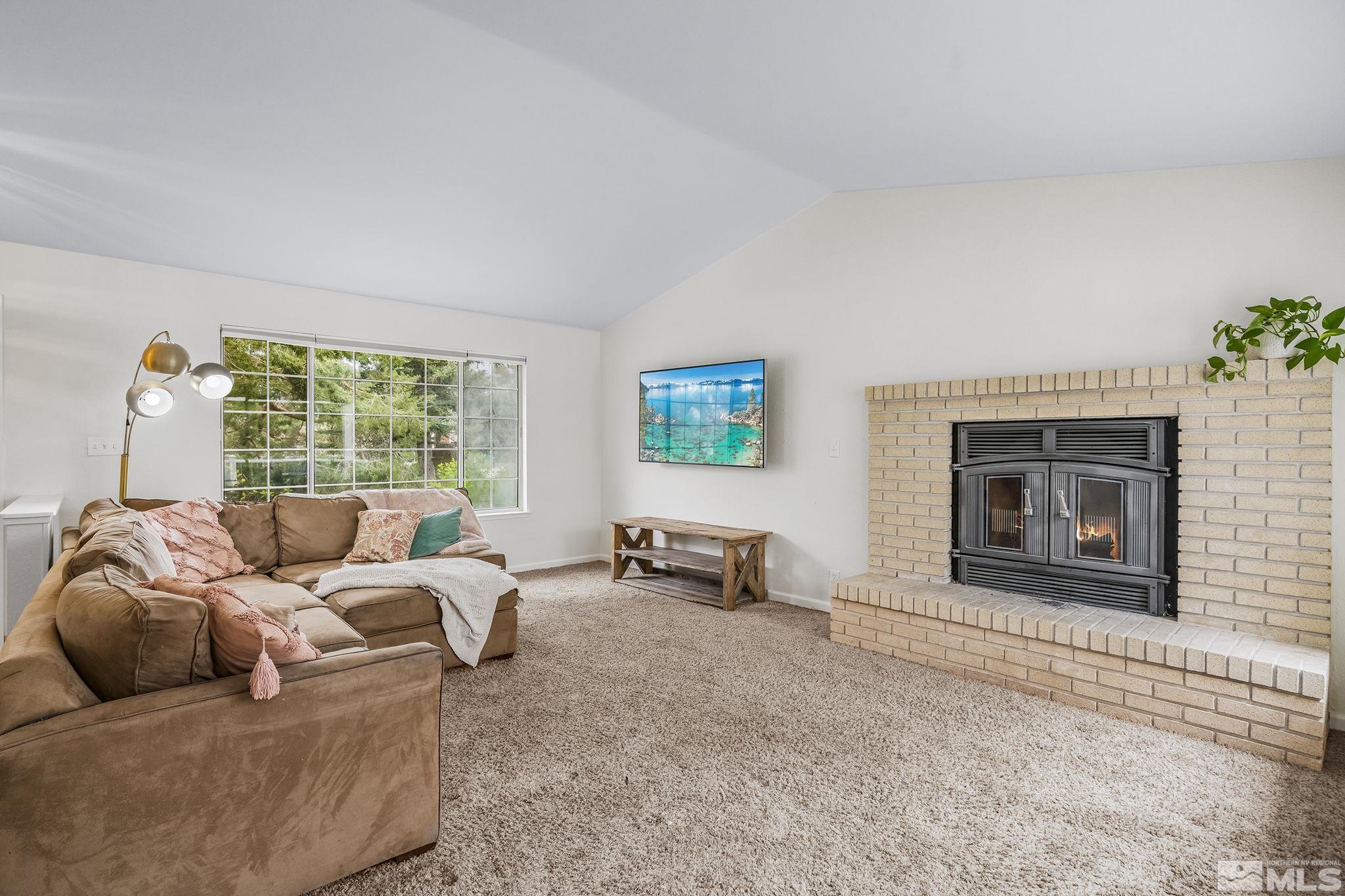 14475 Sundance Drive Reno, NV 89511 - Photo 5 of 23 Photo 5