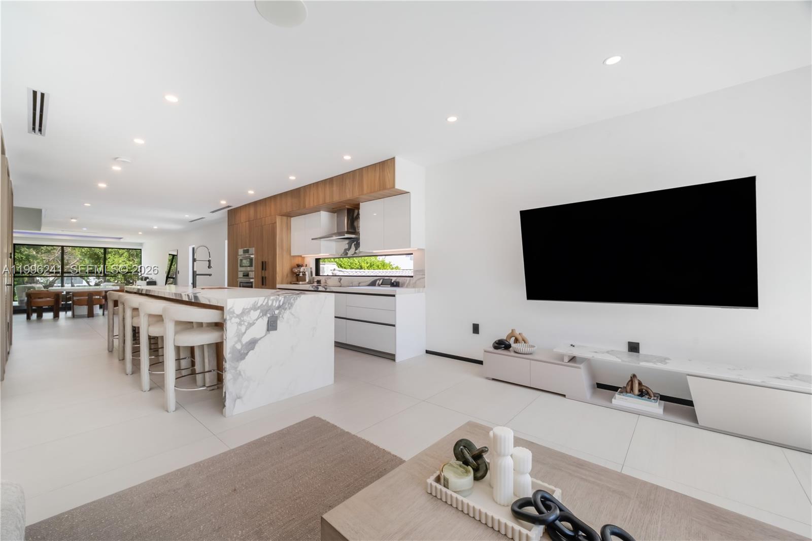 420 Southwest 15th Road, Unit 420 Miami, FL 33129 - Photo 14 of 48