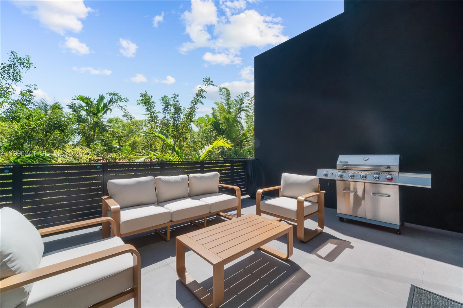 420 Southwest 15th Road, Unit 420 Miami, FL 33129 - Photo 19 of 48