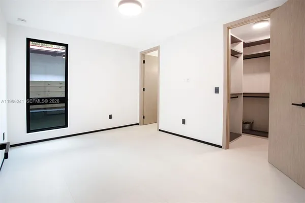 $20,000 | 420 Southwest 15th Road, Unit 420, Miami, FL 33129