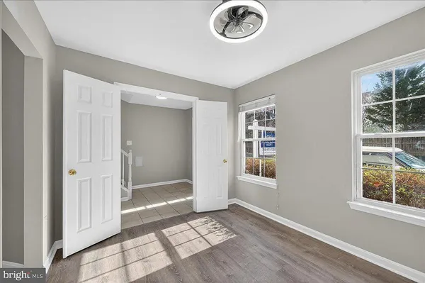 $3,200 | 22989 Whitehall Terrace, Sterling, VA 20166