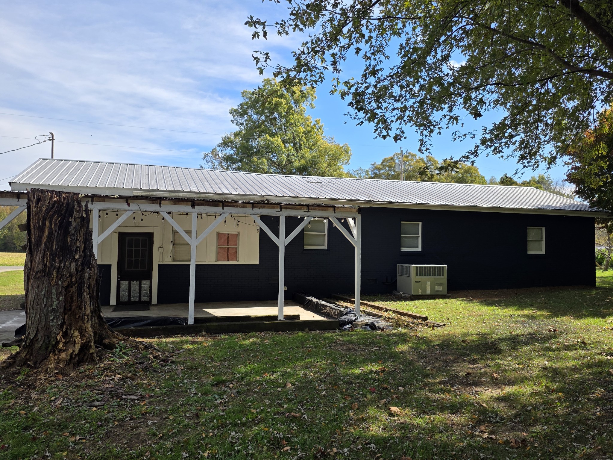 65 Anthony Mill Road Tullahoma, TN 37388 - Photo 8 of 43 front view of a house with a yard