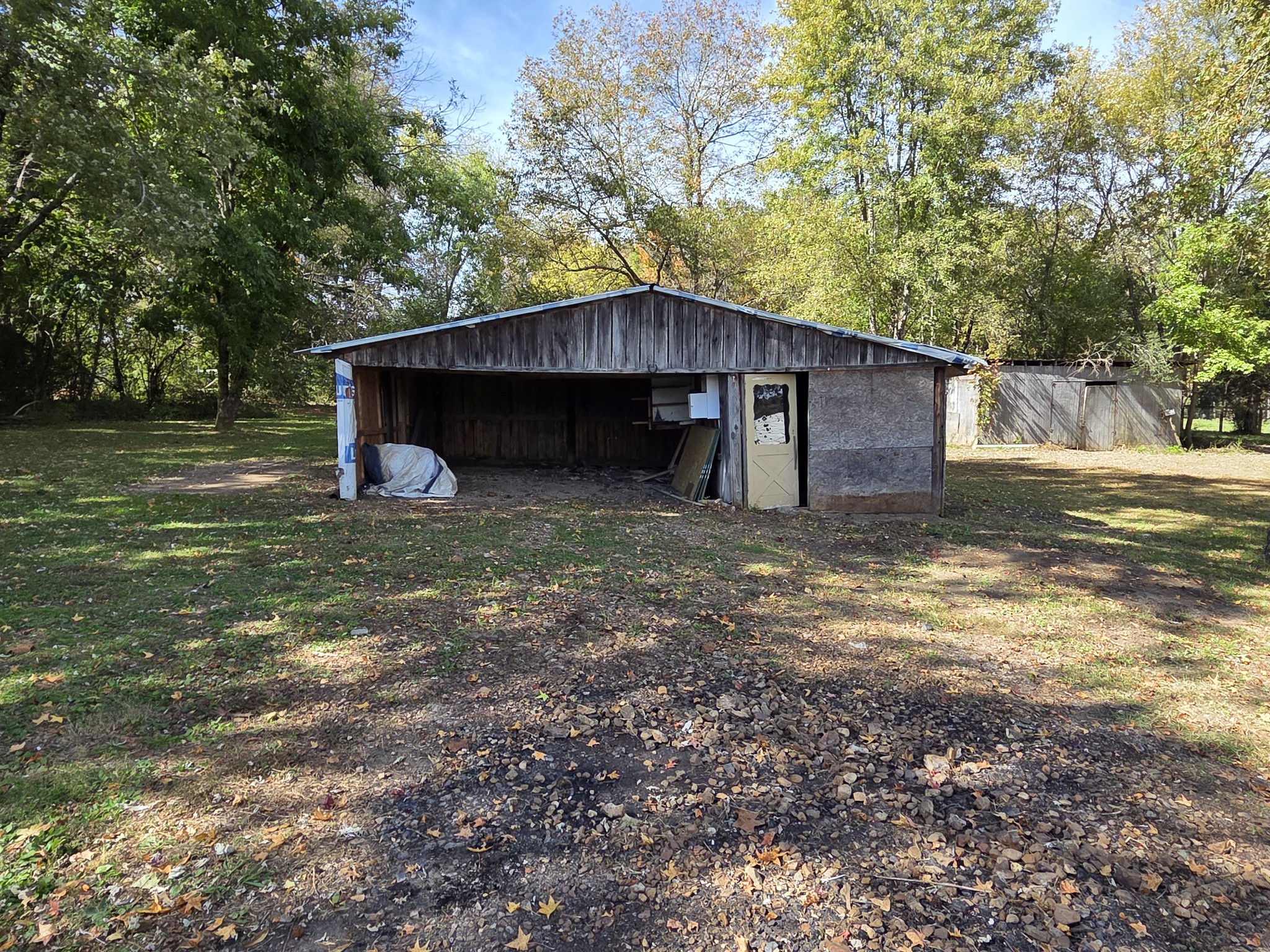 65 Anthony Mill Road Tullahoma, TN 37388 - Photo 10 of 43 a house view with a backyard space