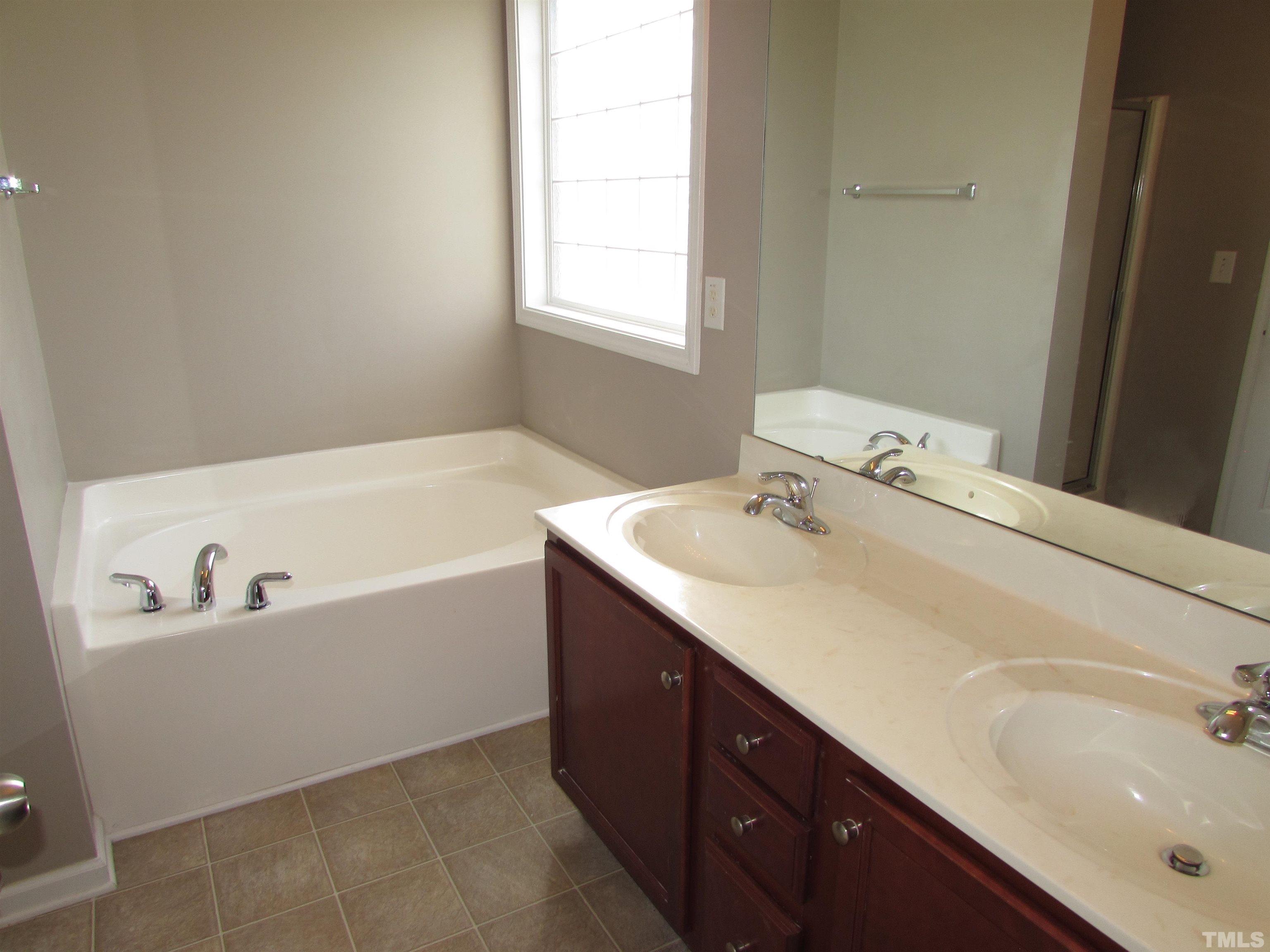 4821 Kitledge Drive Raleigh, NC 27610 - Photo 17 of 27