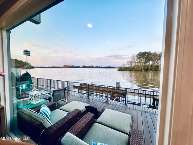 $599,900 | 164 West Waterwood Drive, Brandon, MS 39047