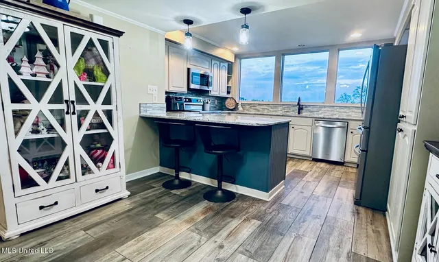 $599,900 | 164 West Waterwood Drive, Brandon, MS 39047