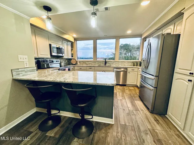 $599,900 | 164 West Waterwood Drive, Brandon, MS 39047