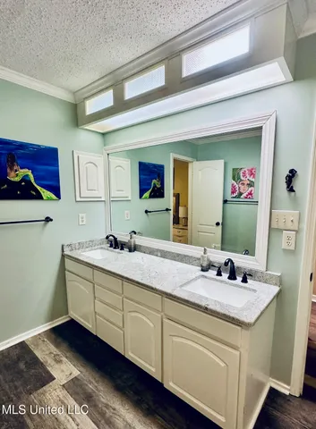 $599,900 | 164 West Waterwood Drive, Brandon, MS 39047