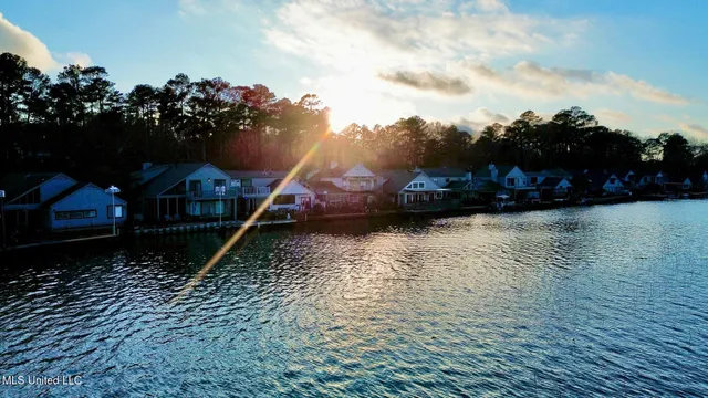 $599,900 | 164 West Waterwood Drive, Brandon, MS 39047