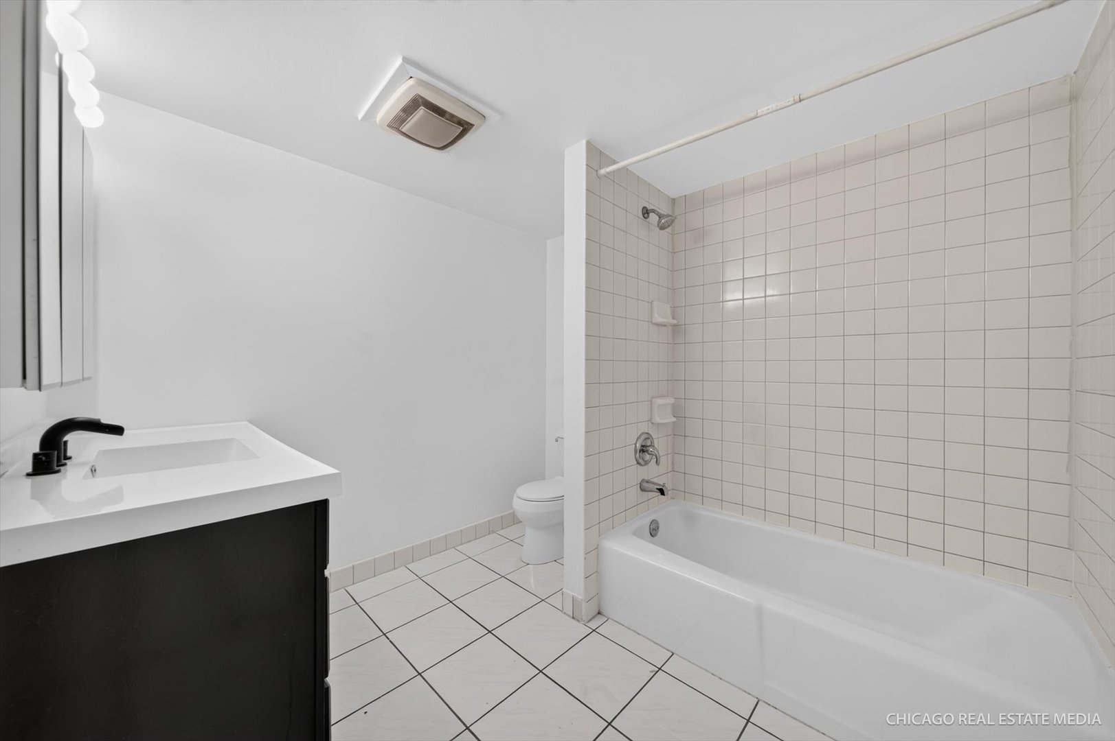 138 East Bailey Road, Unit H Naperville, IL 60565 - Photo 13 of 15