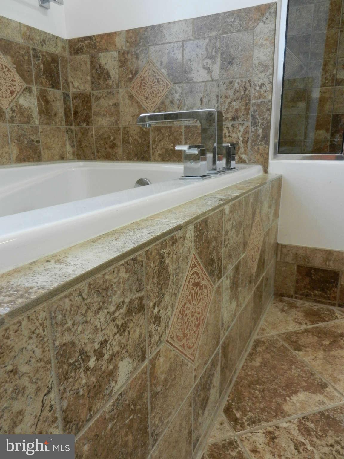 3110 Cornwall Road Baltimore, MD 21222 - Photo 4 of 28 a bathroom with a sink and a mirror