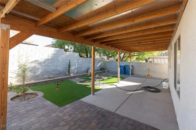 $1,830 | 8564 Shady Pines Drive, Las Vegas, NV 89143