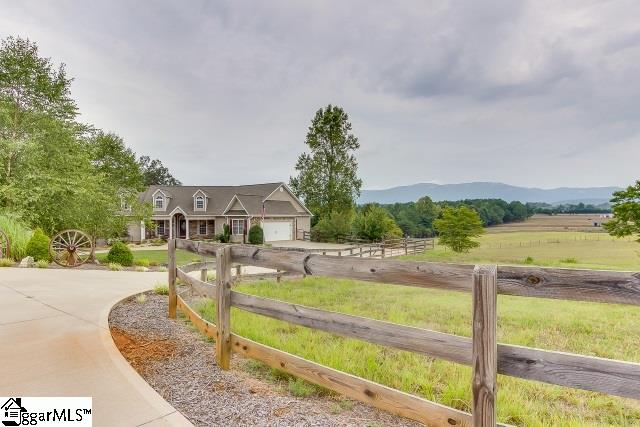 1204 South Barton Road Taylors, SC 29687 - Photo 33 of 35