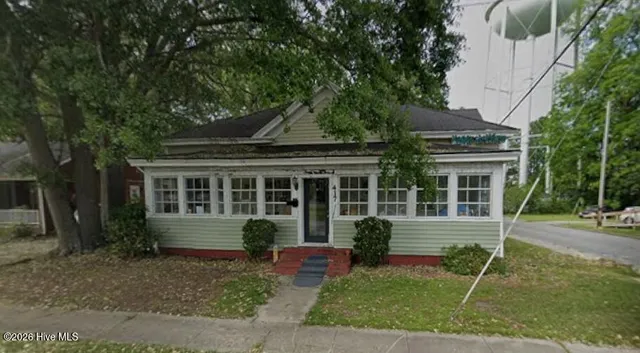 $1,750 | 417 West 3rd Street, Ayden, NC 28513