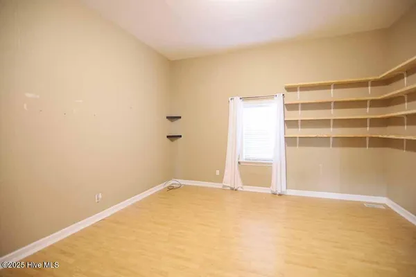 $1,700 | 417 West 3rd Street, Ayden, NC 28513