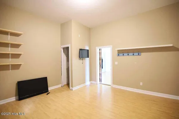 $1,700 | 417 West 3rd Street, Ayden, NC 28513