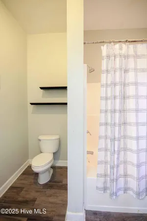 $1,700 | 417 West 3rd Street, Ayden, NC 28513