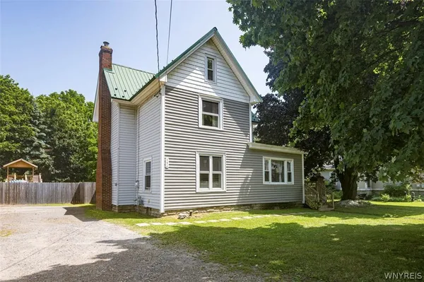 $199,999 | 156 Central Avenue, Hanover, NY 14136