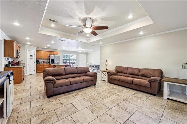 717 1st Street Winnie, TX 77665 - Photo 4 of 13