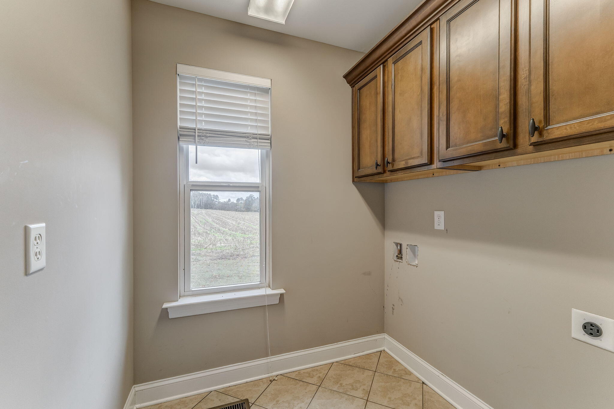 4710 Wesleyan Road Southwest Cleveland, TN 37311 - Photo 25 of 48 25-web-or-mls-DSC05594_5_6