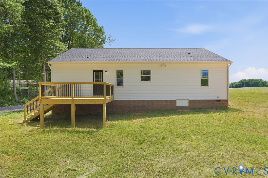 17557 Hewlett Road Beaverdam, VA 23015 - Photo 28 of 29 a house view with a outdoor space