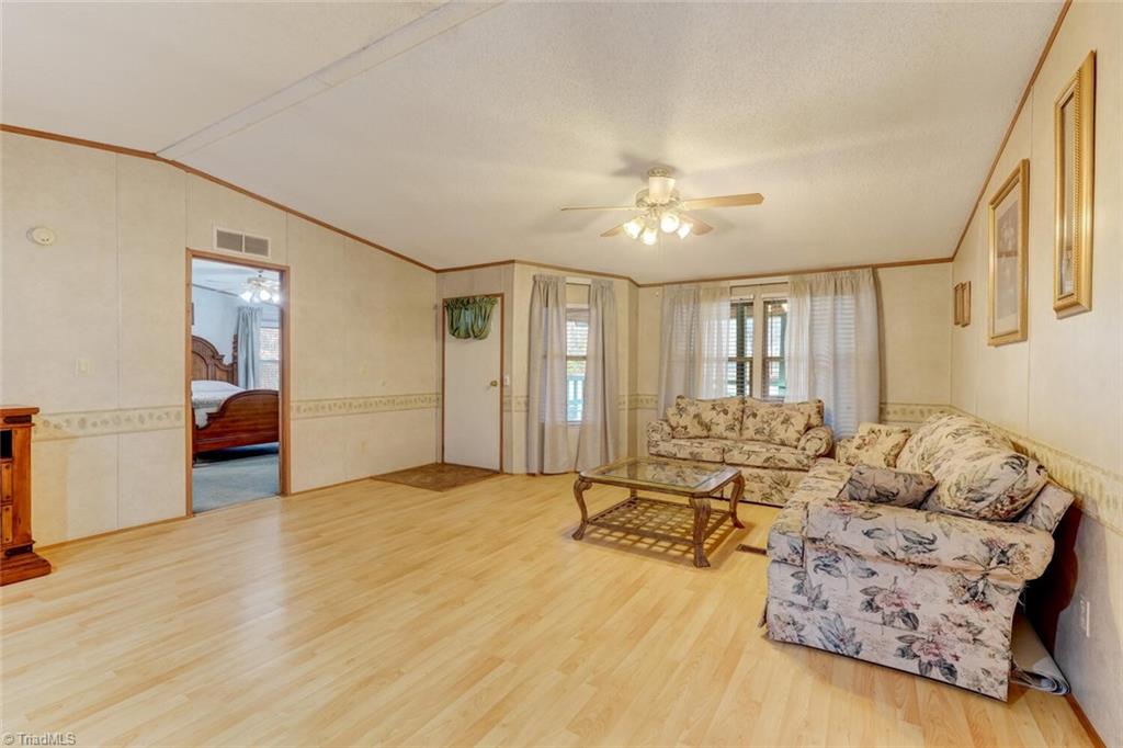 260 Pepper Road Reidsville, NC 27320 - Photo 13 of 42 Gallery Image 13