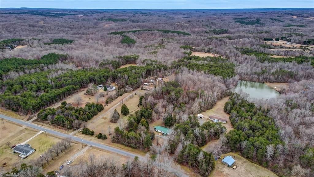 260 Pepper Road Reidsville, NC 27320 - Photo 8 of 42 Gallery Image 8