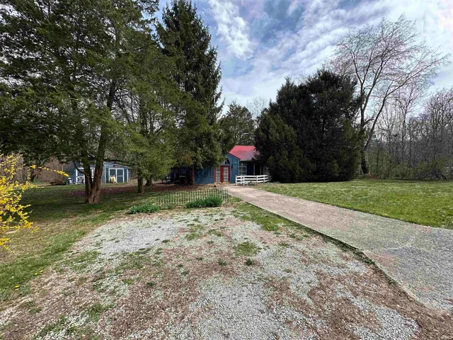 $215,000 | 9410 Wolfe Cemetery Road, Georgetown, IN 47122