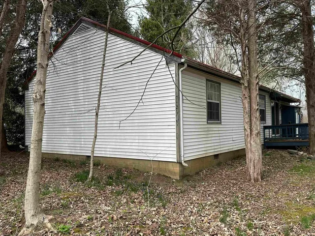 $215,000 | 9410 Wolfe Cemetery Road, Georgetown, IN 47122