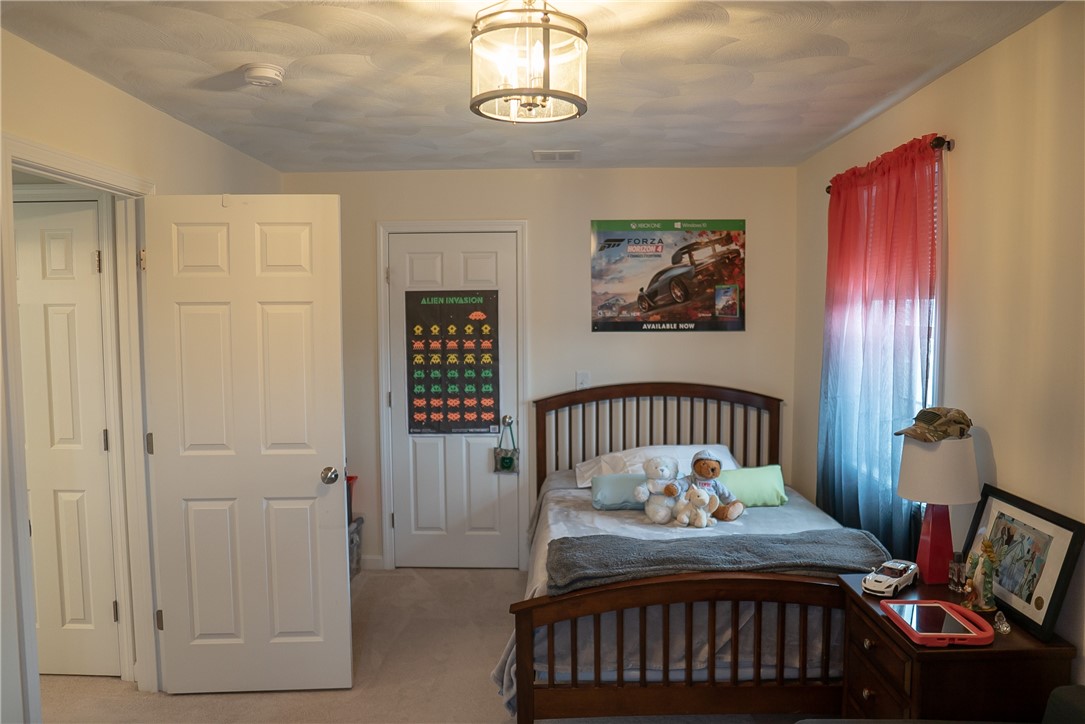 93 Maplecrest Drive Pawtucket, RI 02861 - Photo 14 of 18