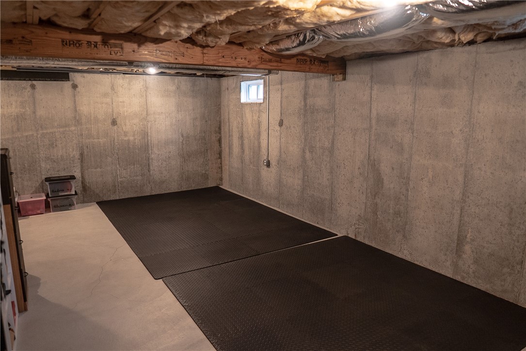 93 Maplecrest Drive Pawtucket, RI 02861 - Photo 15 of 18